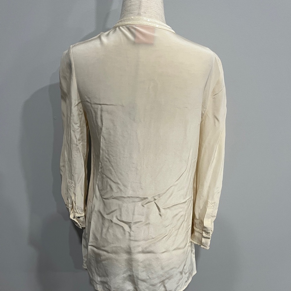 Tory Burch Silk Elegant Cream Embroidered Women's Peasant Top Size 4 - Picture 6 of 6